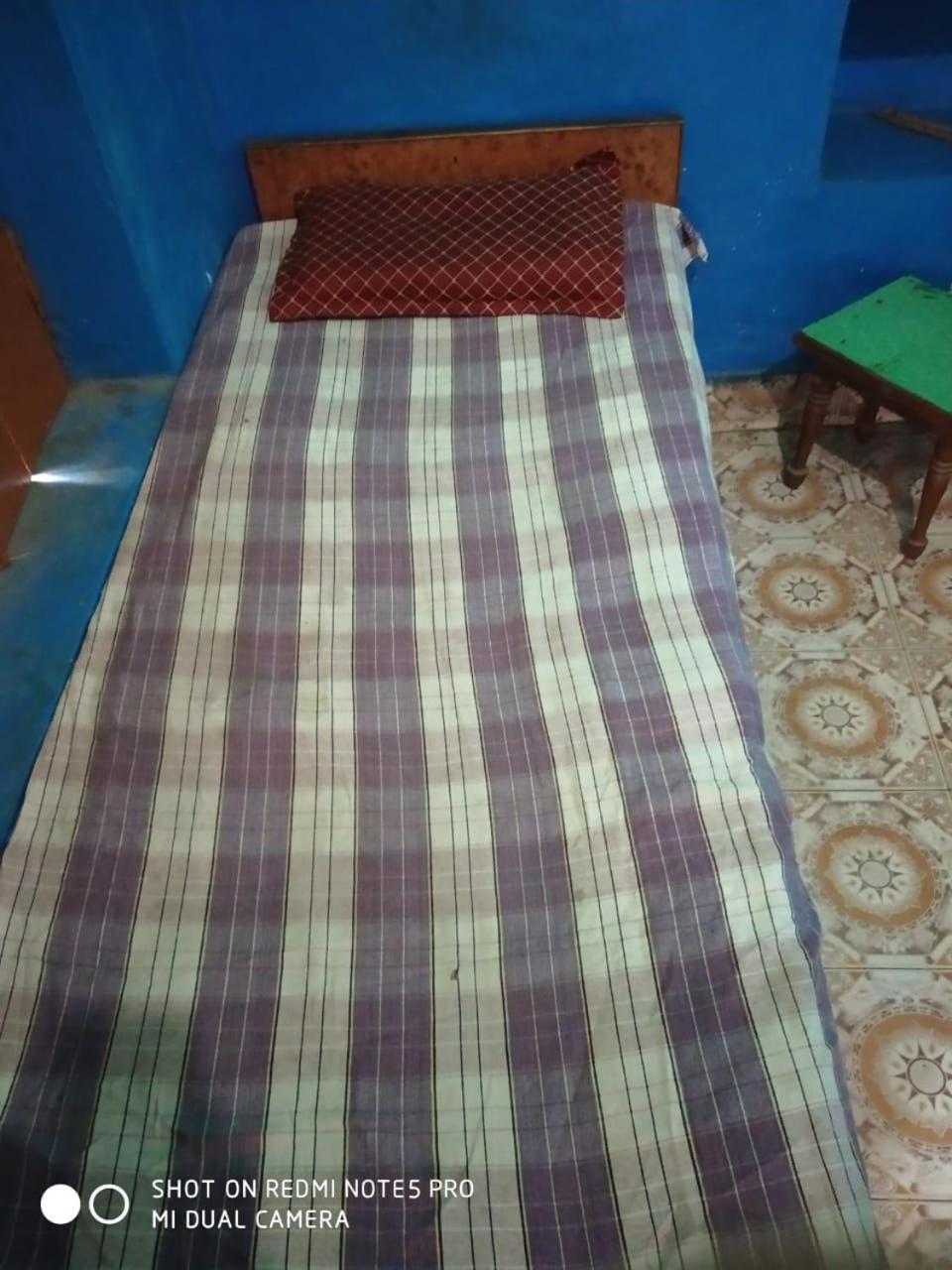 Hotel Yatri Niwas 瓦拉纳西 外观 照片